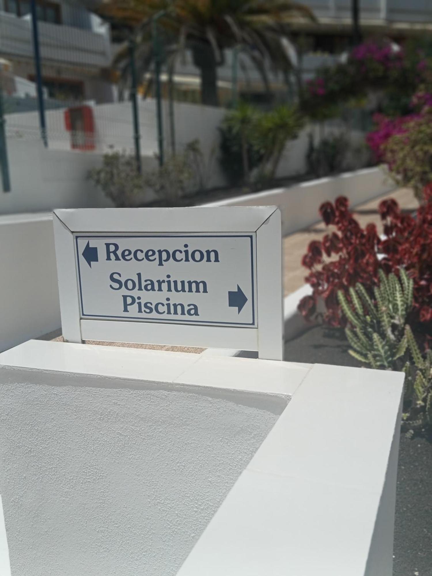 Playa FeñabePenthouse Sea View Jacuzzy Terrace & Poolアパートメント エクステリア 写真
